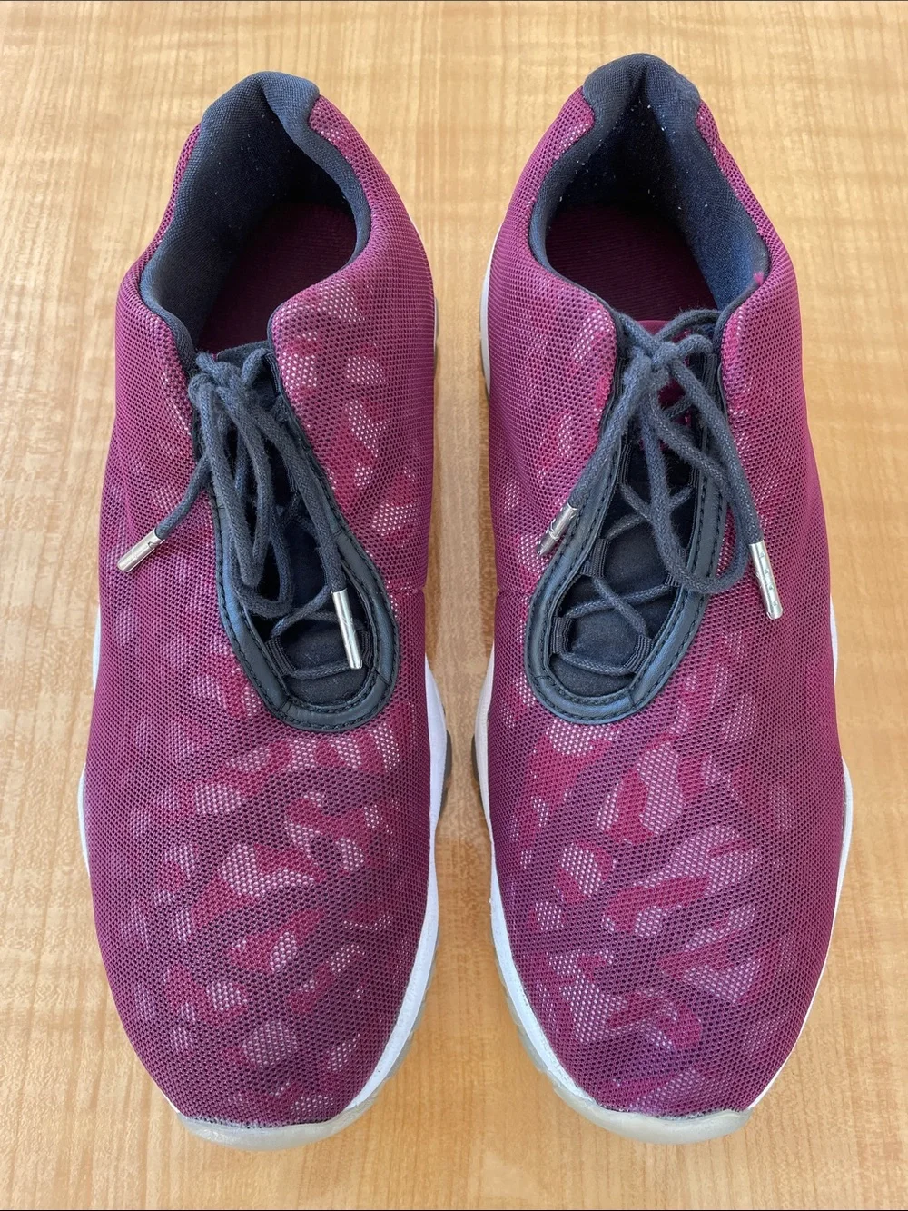 Air Jordan Men’s Future Low Bordeaux Camo Sneakers Size 10.5 Basketball NBA